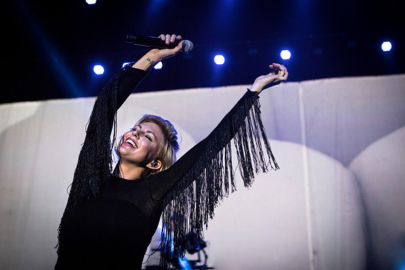 Phantogram photos by Robert Redfield