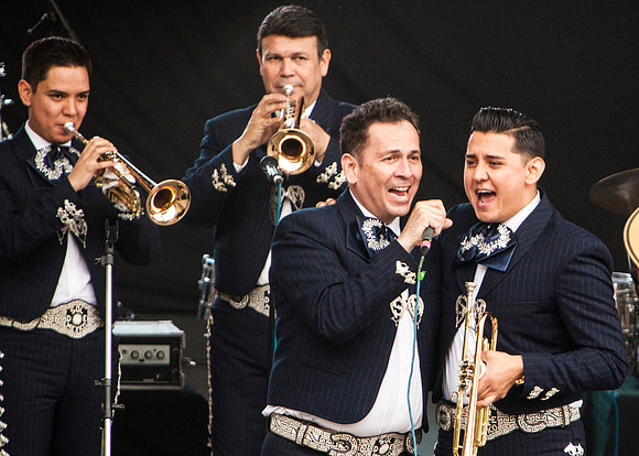 Mariachi Sol de Mexico - 51