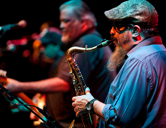 Los Lobos Performance - 33