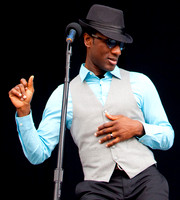 Aloe Blacc and The Grand Scheme (1)