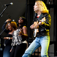 Christopher Owens photos