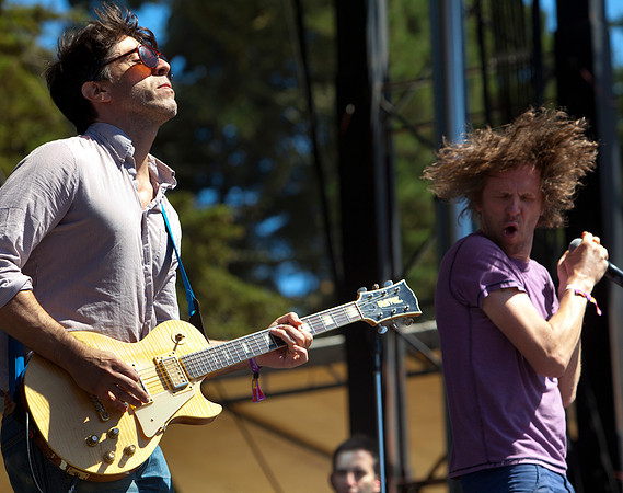 !! photo by Robert Redfield