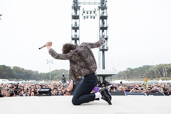 photos of Cage The Elephant by Robert Redfield