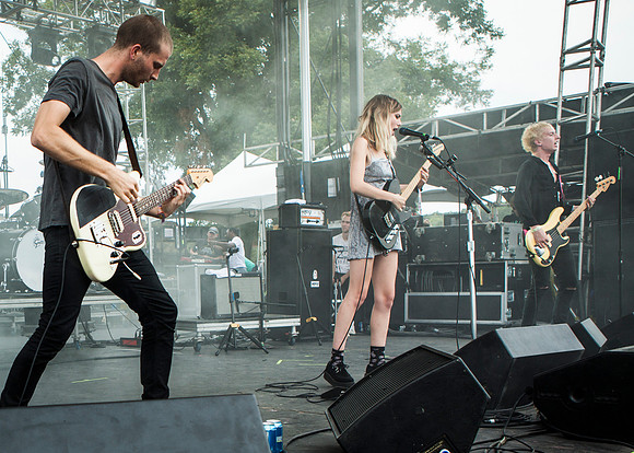 photos of Wolf Alice by Robert Redfield
