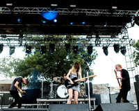 photos of Wolf Alice by Robert Redfield