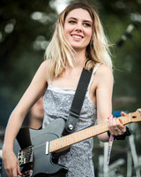 photos of Wolf Alice by Robert Redfield