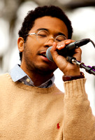 Toro Y Moi