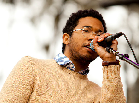 Toro Y Moi