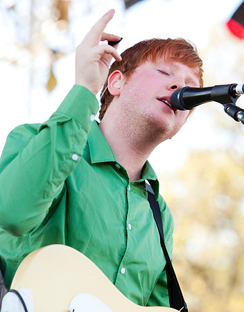 Two Door Cinema Club (1)