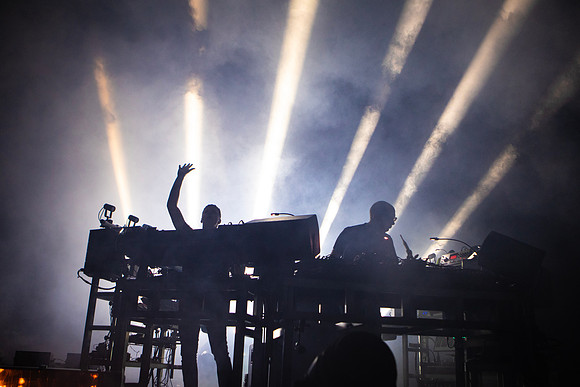 photos of The Chemical Brothers by Robert Redfield