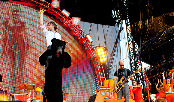 The Flaming Flips (11)