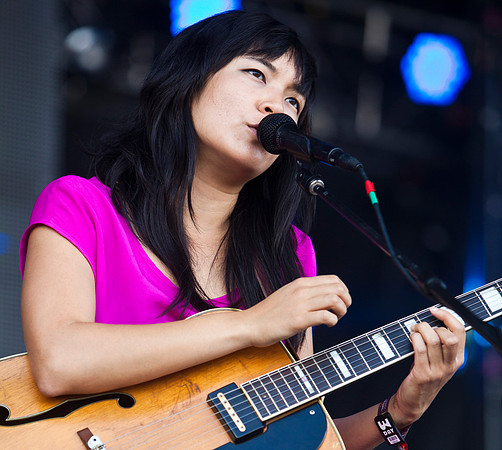Thao & The Get Down Stay Down  - 024