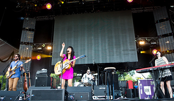 Thao & The Get Down Stay Down  - 104