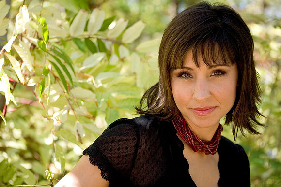 Nikki Boyer of Spirit Theory