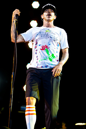 Red Hot Chili Peppers - 01