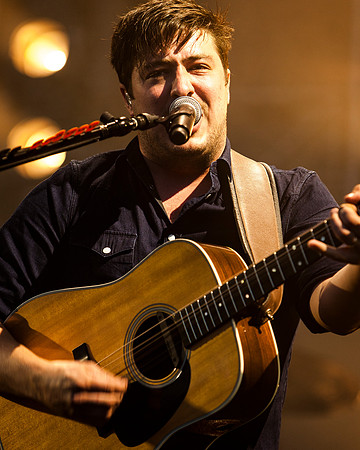 photos of Mumford & Sons