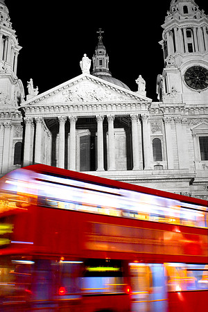 St. Paul's Bus