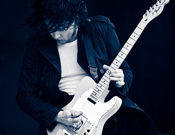 Jack White - 40 dualtome-curves