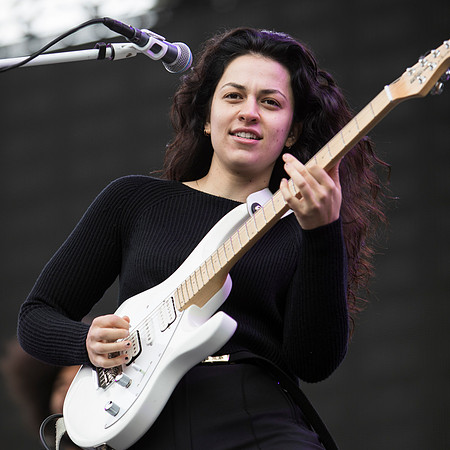 Muna - 100
