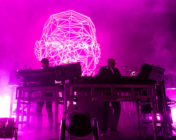 photos of The Chemical Brothers by Robert Redfield