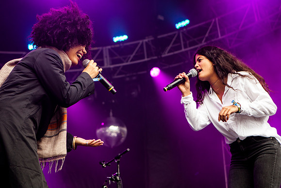 photos of Ibeyi by Robert Redfield