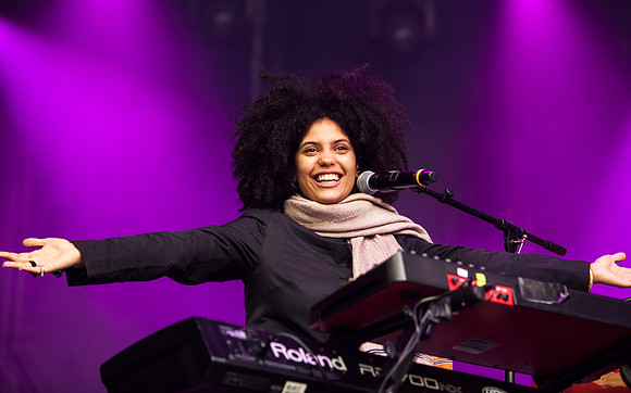 photos of Ibeyi by Robert Redfield