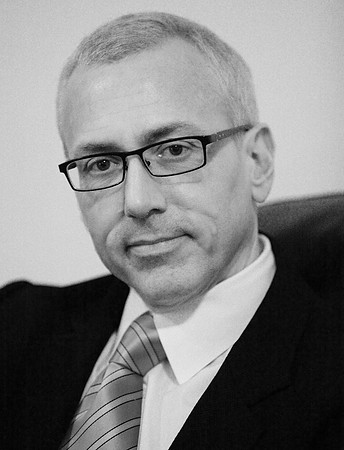 Dr. Drew Pinsky