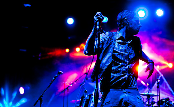 Yeasayer---03