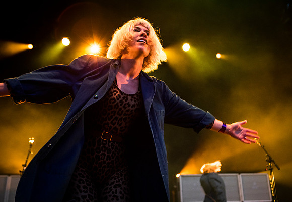 photos of Grouplove by Robert Redfield