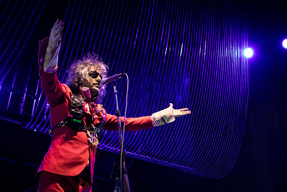 photos of The Flaming Lips by Robert Redfield