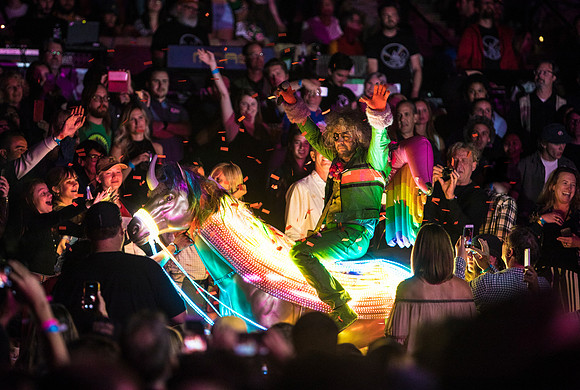 photos of The Flaming Lips by Robert Redfield