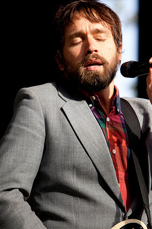 Peter Morén of Peter Bjorn and John