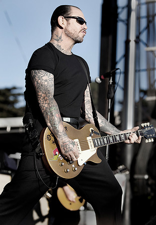 Social Distortion