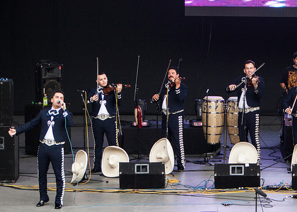 Mariachi Sol de Mexico - 24