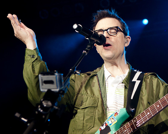 Weezer photos by Robert Redfield