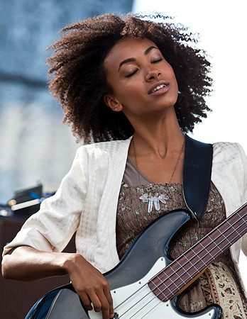 Esperanza Spalding - 26