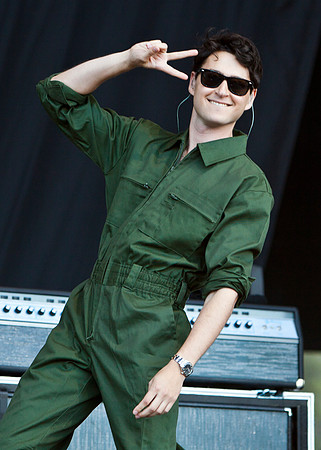 Vampire Weekend  - 006
