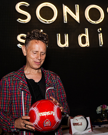 Martin Gore Soundcheck - 007